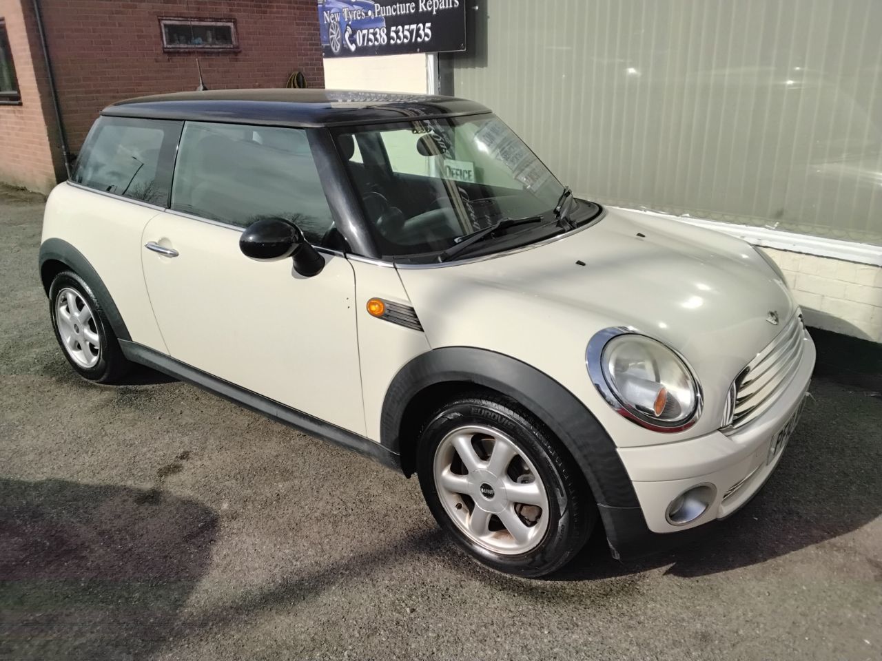 2010 Mini Hatchback