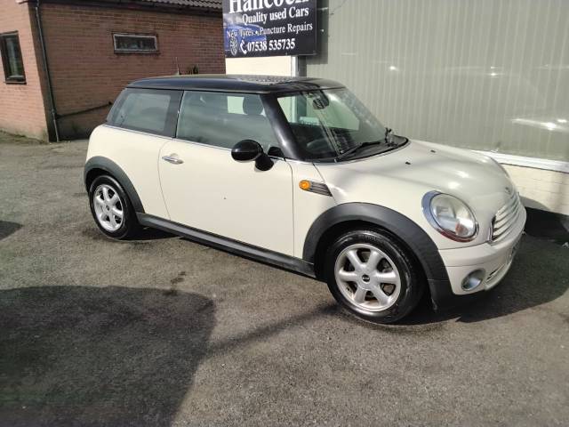 2010 Mini Hatchback 1.6 Cooper [122] 3dr