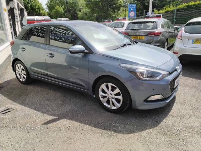 Hyundai i20 1.4 Premium SE 5dr Hatchback Petrol Blue